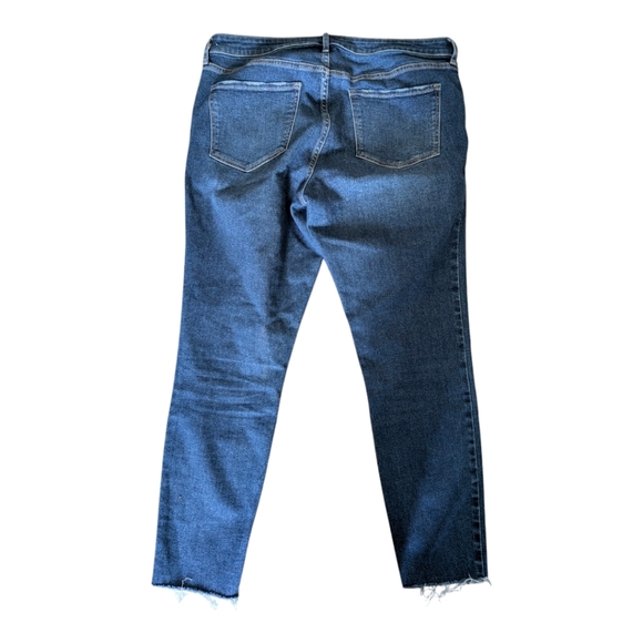 Old navy mid-rise rockstar super skinny Emelia jeans - Picture 2 of 5